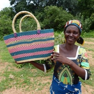 Best.Gift.Ever in Action: Helen shows off her basket