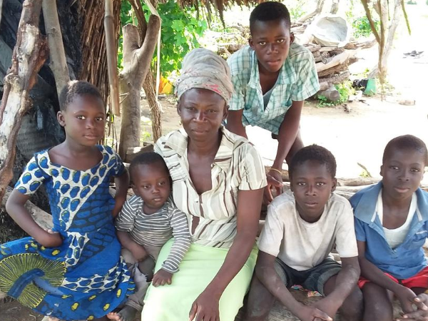 “Food is drastically running out”: Robert and Maame’s COVID-19 Story
